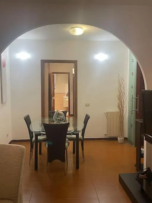 Intero Alloggio Appartamento Cinecitta Roma